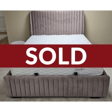 HIGHGROVE Charma 5'0" End Opening Ottoman HIGHGROVE Charma 5'0" End Opening Ottoman