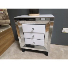 FLORENCE MIRRORED BEDSIDE TABLE X 1 FLORENCE MIRRORED BEDSIDE TABLE X 1