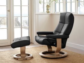 Stressless David Classic Large Chair and Stool Lifestyle