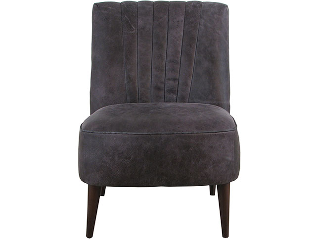 /live/blogs/Yellowstone-aniline-leather-accent-chair.jpg