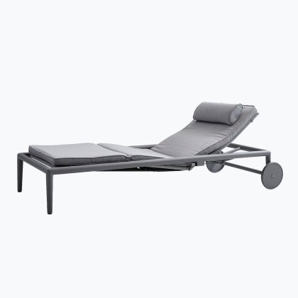 Cane- line Conic Sunbed | Light Grey
