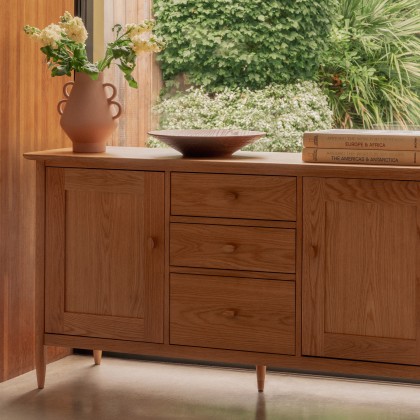 Ercol Teramo Oak Large Sideboard Ercol Teramo Oak Large Sideboard