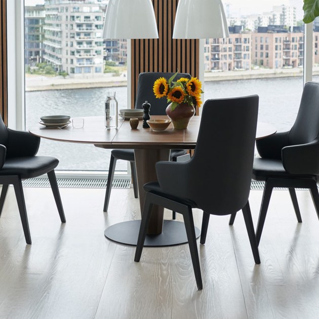 Stressless Bordeaux Round Center Dining Table Stressless Bordeaux Round Center Dining Table