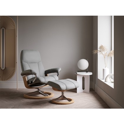 Stressless Consul Small Small Recliner Chair & Stool with Signature Base