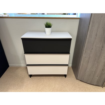 Nolte - Navera 3 Drawer Chest