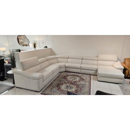 Gioia Corner Group with Electric Recliner