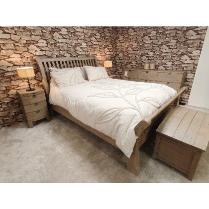 Baya 5'0" Kingsize bedframe in reclaimed teak wood