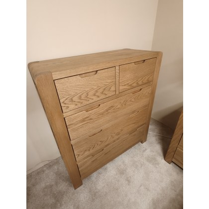 Nordic 2 over 3 chest