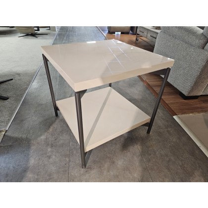 Cyndia Lamp Table