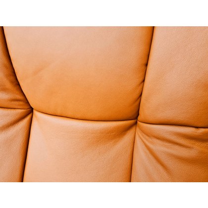 Stressless Small Mayfair Chair & Stool Signature Base