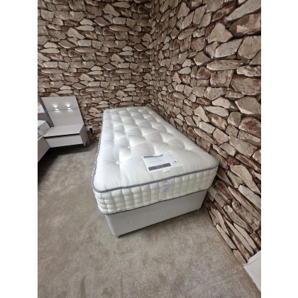 HARRISON SPINKS 3'0" CONNOISSEUR Z+L SINGLE MATTRESS MEDIUM TENSION, 2 DRAWER SLEEPEEZEE DIVAN BASE