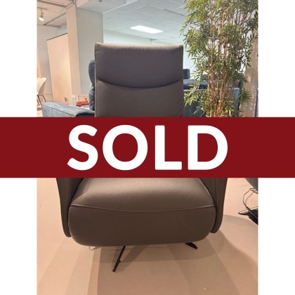 EBBA ELECTRIC RECLINER CHAIR EBBA ELECTRIC RECLINER CHAIR