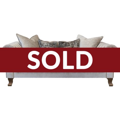 Somerset Maxi Chesterfield Sofa In Plush Platinum