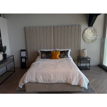 Oversized Blenheim Headboard & 5'0 Ottoman lift up divan
