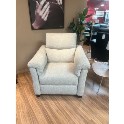 Natuzzi - Astuzia Triple Motion Power Recliner Chair Natuzzi - Astuzia Triple Motion Power Recliner Chair