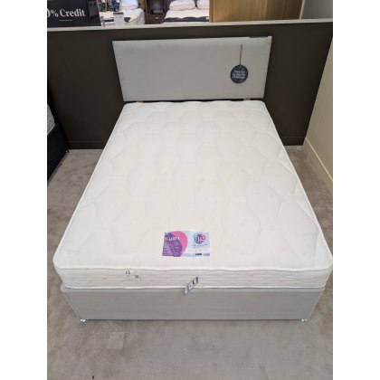 Garda, 4'6 Divan with Roma Headboard Garda, 4'6 Divan with Roma Headboard