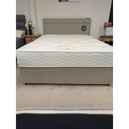 Dukes, 5' Divan Set with Capella Headboard