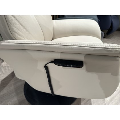 Himolla Stratus Large Electric Swivel Recliner Chair in Leather with Battery