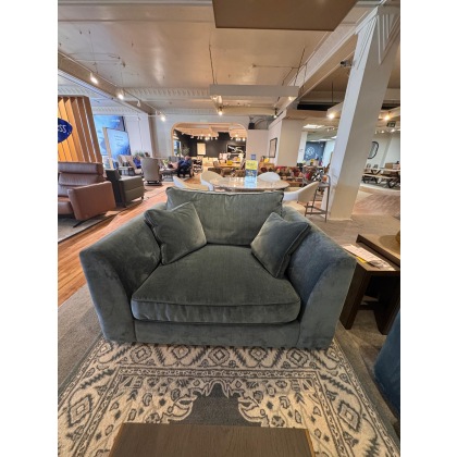 LONG FARM CHAISE SOFA GROUP, SNUGGLER & SCATTER CUSHIONS
