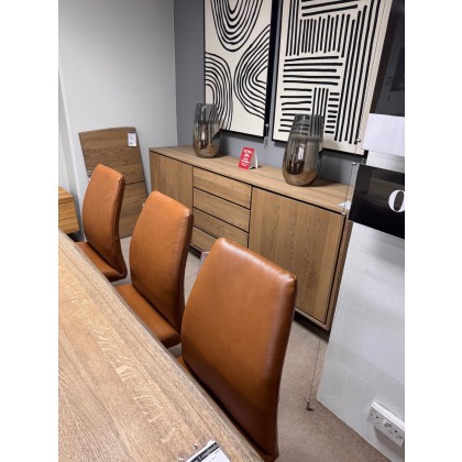 CLIFTON EXTENDING DINING TABLE WITH LEAF & 3 X BONITA CHAIRS