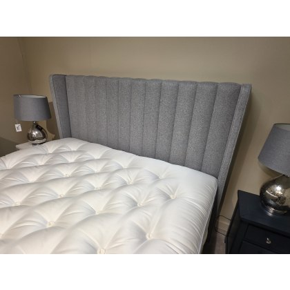 6'0" TEMPUR SUFFOLK ADJUSTABLE BASE WITH 2+2 CONTI DRAWERS, WICKHAM HEADBOARD & HARRISON SPINKS CEZA 6'0" TEMPUR SUFFOLK ADJUSTABLE BASE WITH 2+2 CONTI DRAWERS, WICKHAM HEADBOARD & HARRISON SPINKS CEZA