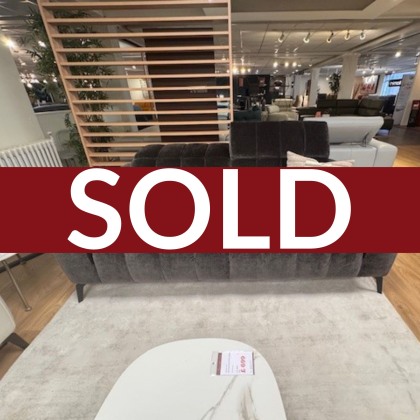 NATUZZI EDITIONS 2.5 SEATER SOFA IN FABRIC NATUZZI EDITIONS 2.5 SEATER SOFA IN FABRIC