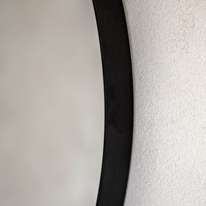 Holworth Round, Small, Black Holworth Round, Small, Black