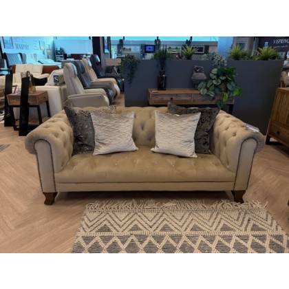 Somerset Chesterfield Sofa With Scatters & Footstool Somerset Chesterfield Sofa With Scatters & Footstool