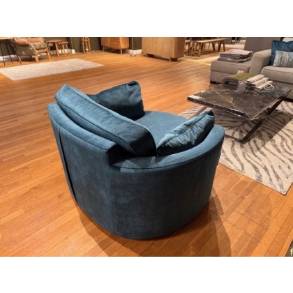 BERMUDA SWIVEL CHAIR IN VELVET