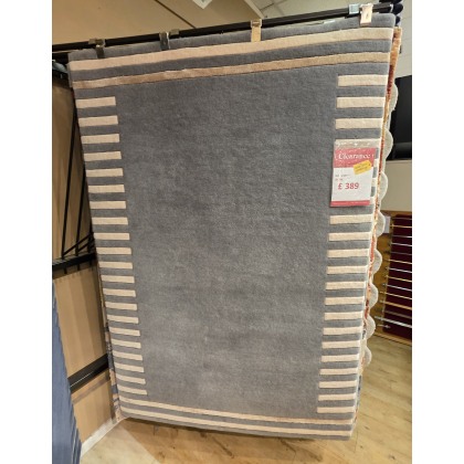 LUXURY DESIGNER HAND-TUFTED RUG 180 X 120 CMS