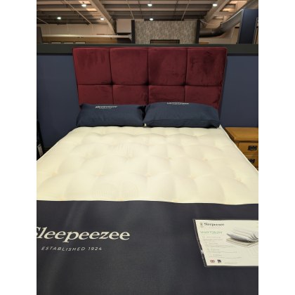 Shaftsbury, 5' Divan Set with Cassia Headboard