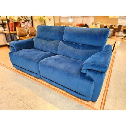 Natuzzi Brama 2.5 Seater Triple Motion Recliner