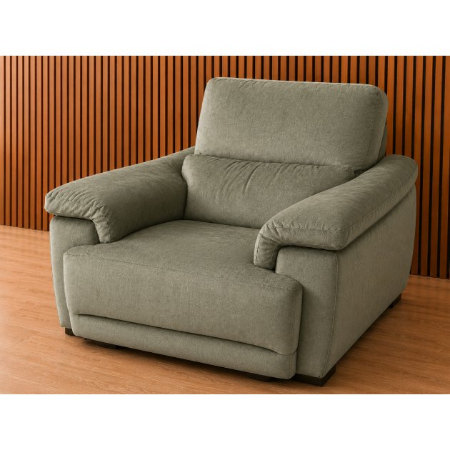 Natuzzi Brama Triple Motion Recliner Chair
