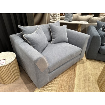 Lynton 'Soft' Cuddler