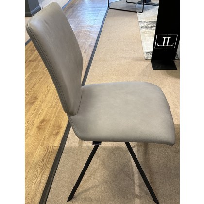 6 -VENJAKOB Dining Chairs in Leather Grade C