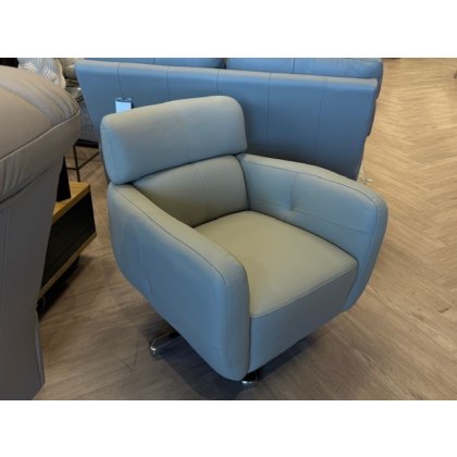 Tullio Leather Swivel Chair