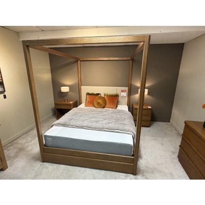 Huxtable 4-poster bed