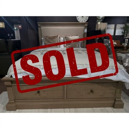 Vancouver Kingsize Bedframe (5'0)