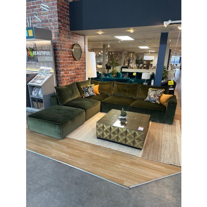 Alexander & James Serento Corner Group