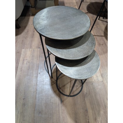 Islington, Nest of Three Tables