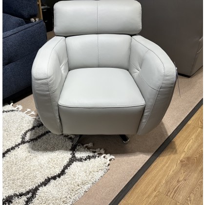 TULLIO SWIVEL CHAIR in LEATHER