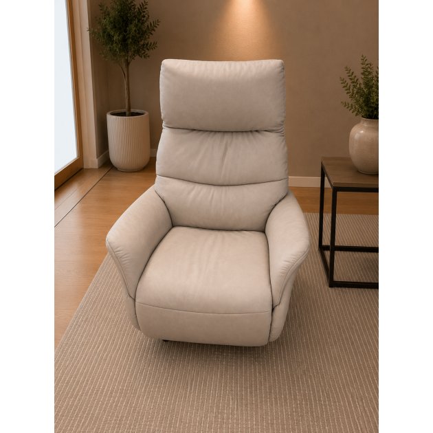 AZURE - Medium Manual Chair