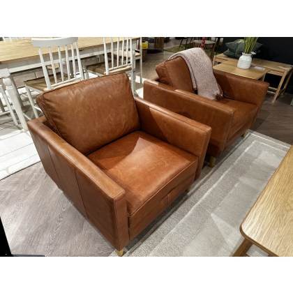 Osbourne 3 Seater Sofa and 2x Armchairs in Vintage Brown Leather