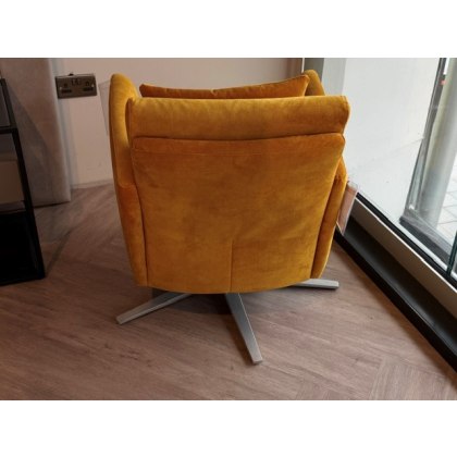 ROM Alva Queen Low Swivel Chair