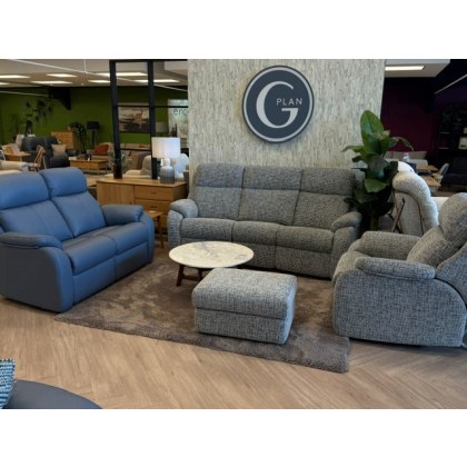 Gplan Kingsbury 3 Seater Curved Sofa Electric Recliner + 2 Seater Leather Sofa + Chair Power Recline Gplan Kingsbury 3 Seater Curved Sofa Electric Recliner + 2 Seater Leather Sofa + Chair Power Recline