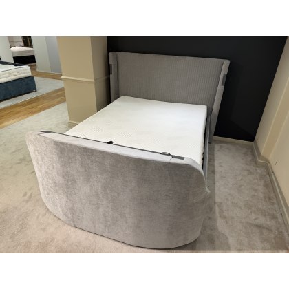 5'0" LUNA DOLBY ATMOS BUILT 12 WAY SPEAKER WITH AMAZING TEMPUR ELITE CLOUD MATTRESS
