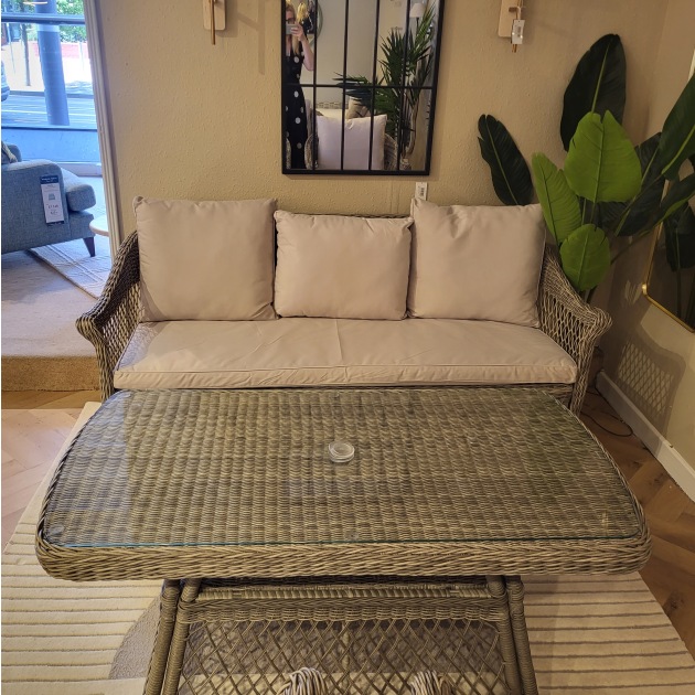 menton 3 seater sofa,2 x armchairs menton 3 seater sofa,2 x armchairs