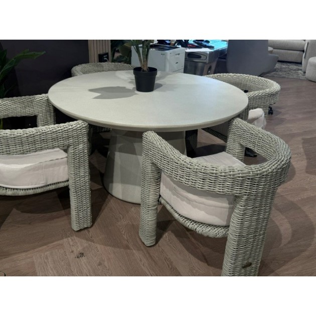 Havar Table & 4 Chairs