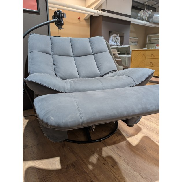 Lorenzo, Power Reclining Chair with Phone Holder Lorenzo, Power Reclining Chair with Phone Holder