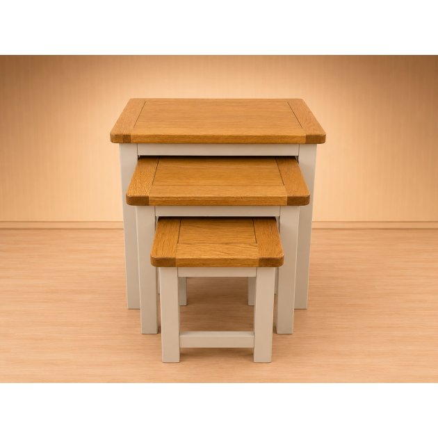 Hunningham Nest of Tables